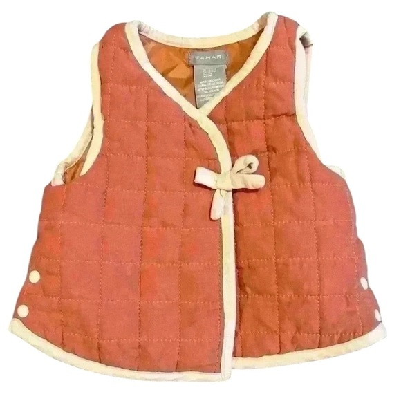 Tahari  pink baby vest 3-6 months super cute and soft snap up vest - Picture 1 of 6